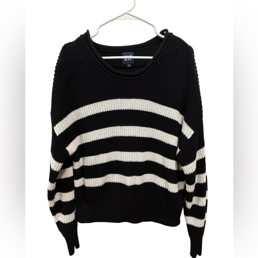 Gap Black and White Striped Sweater